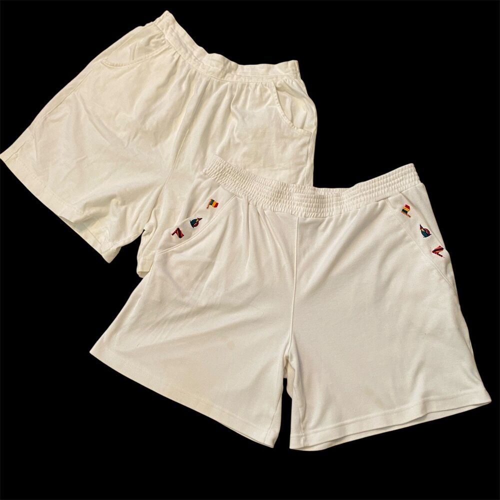 Bundle of 2 Large White Shorts PolyCotton Nautical Elastic Waist Wide 7" inseam